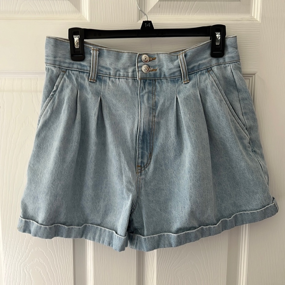 Forever 21 high waisted shorts